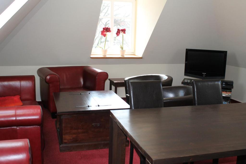 Hotel Haus Kranich Prerow Extérieur photo