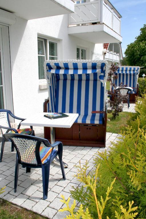 Hotel Haus Kranich Prerow Chambre photo