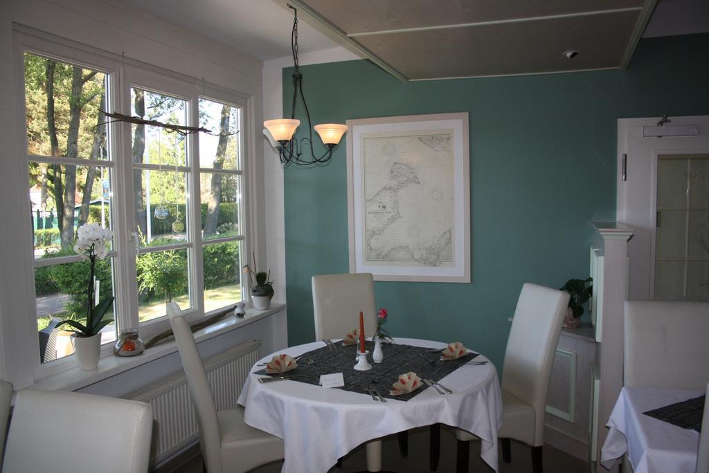 Hotel Haus Kranich Prerow Extérieur photo